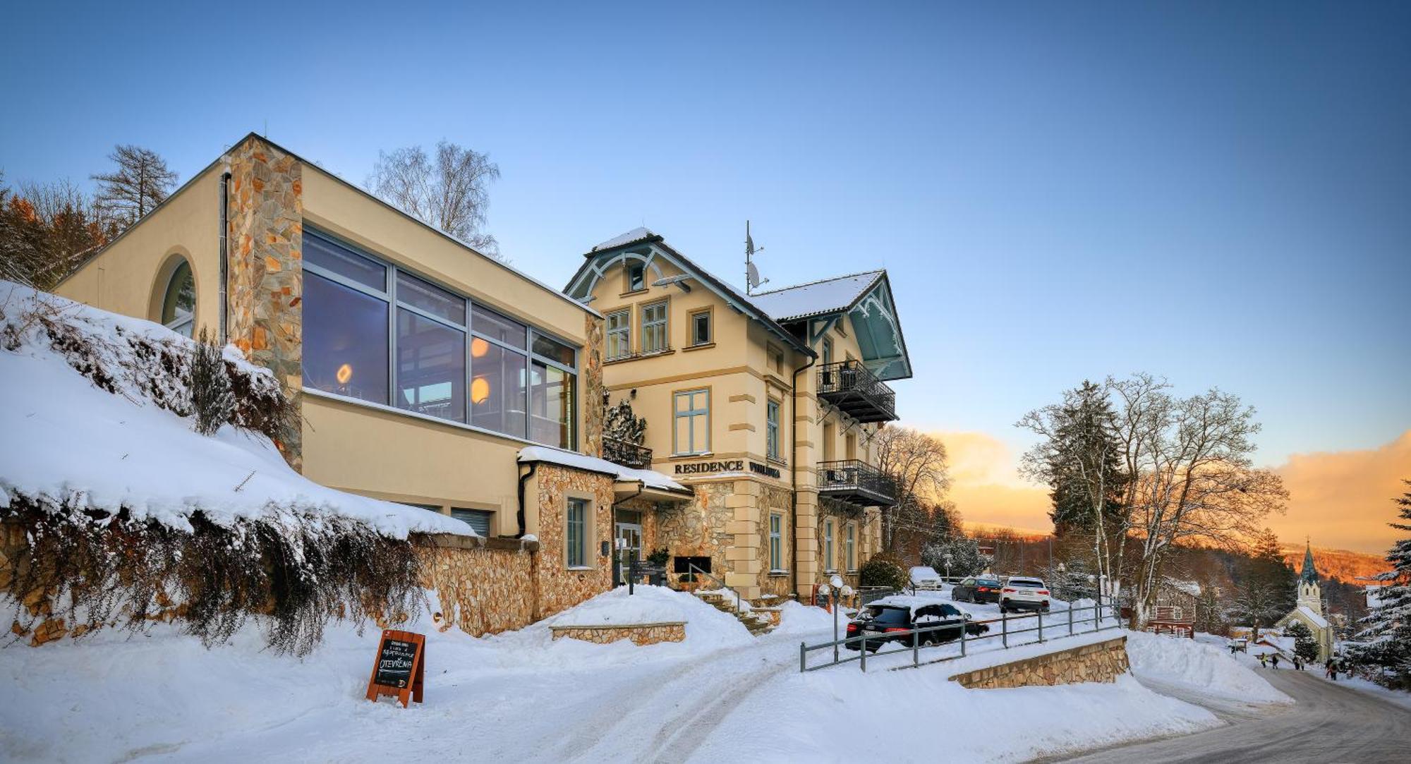 Residence Vyhlidka Янске Лазне Екстериор снимка