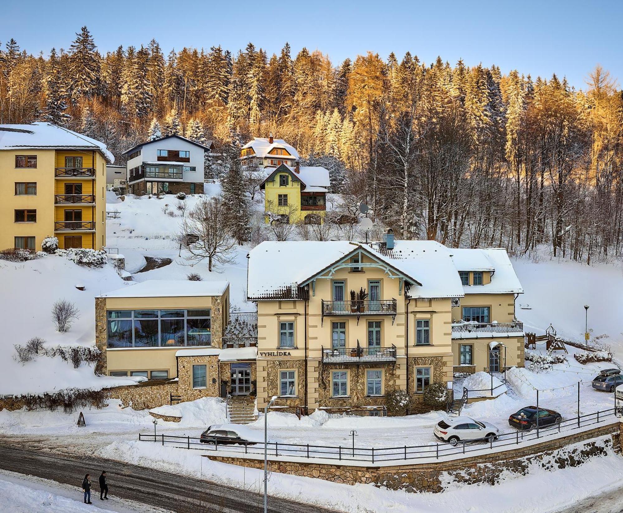 Residence Vyhlidka Янске Лазне Екстериор снимка